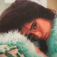 Cabello, Camila  - Familia (Coloured)